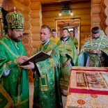 Епископ Серафим совершил Божественную литургию в Серафимовском храме Бобруйска