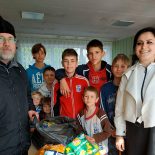 Сладкие подарки от святителя Николая получили дети из Кличевского приюта