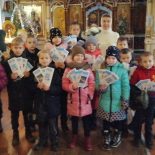 В Кировске учащиеся школы №2 посетили Покровский храм
