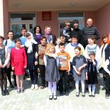 Воспитанники воскресной школы посетили Отделение круглосуточного пребывания для граждан пожилого возраста и инвалидов в деревне Вишневка