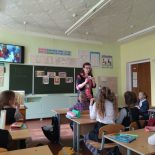 Классный час «В ожидании Пасхи» состоялся в третьем классе средней школы номер два города Кировска