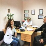 В Бобруйске прошла прямая телефонная линия, посвященная Всемирному дню предотвращения самоубийств