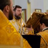 В канун недели 3-й по Пятидесятнице епископ Серафим совершил вечернее богослужение в Никольском соборе г. Бобруйска