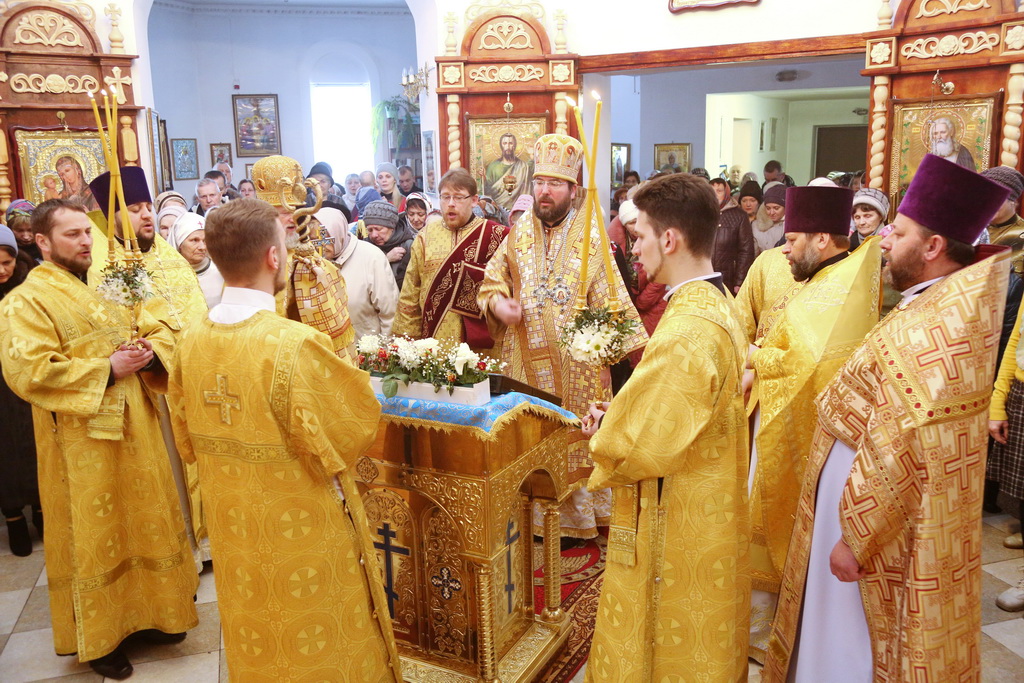 Божественная литургия в Сретенском храме г. Бобруйска