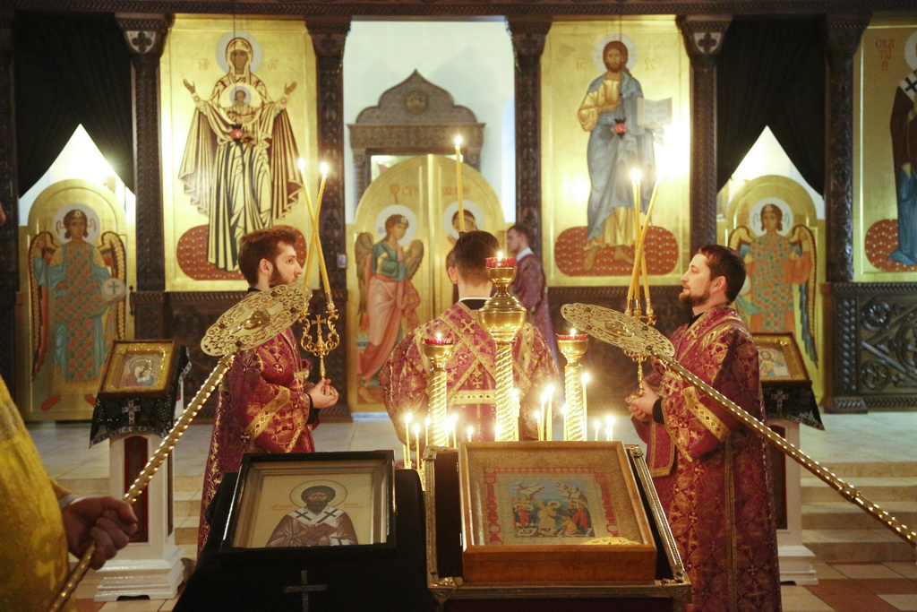 Всенощное бдение накануне дня памяти святителя Григория Паламы