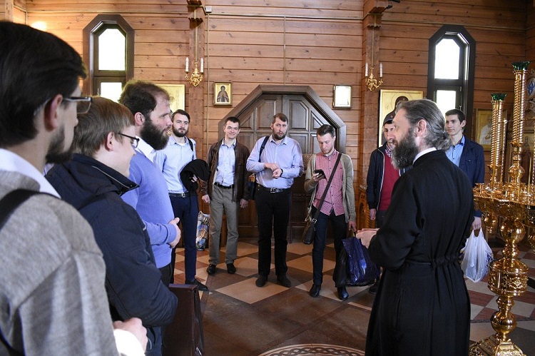 Соборная молитва выпускников Минской духовной семинарии прошла в храме «Целительница».