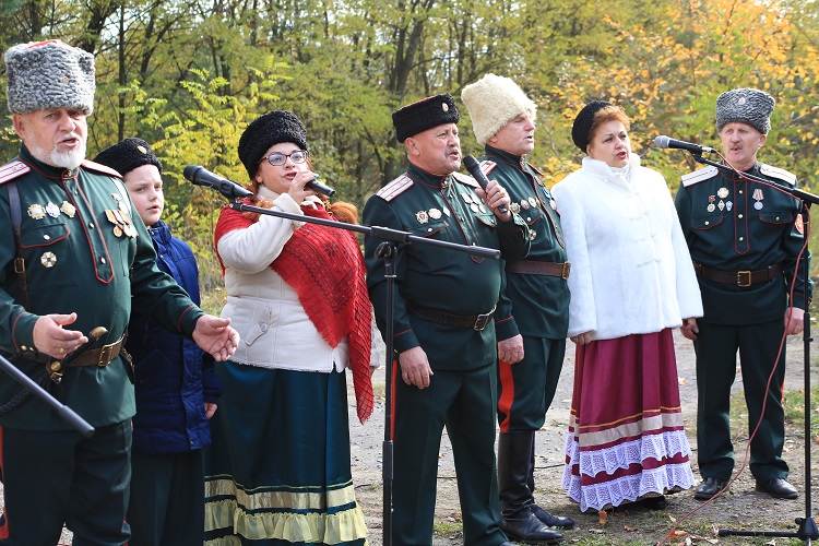 Праздник «Казачий круг» прошел в Бобруйской епархии