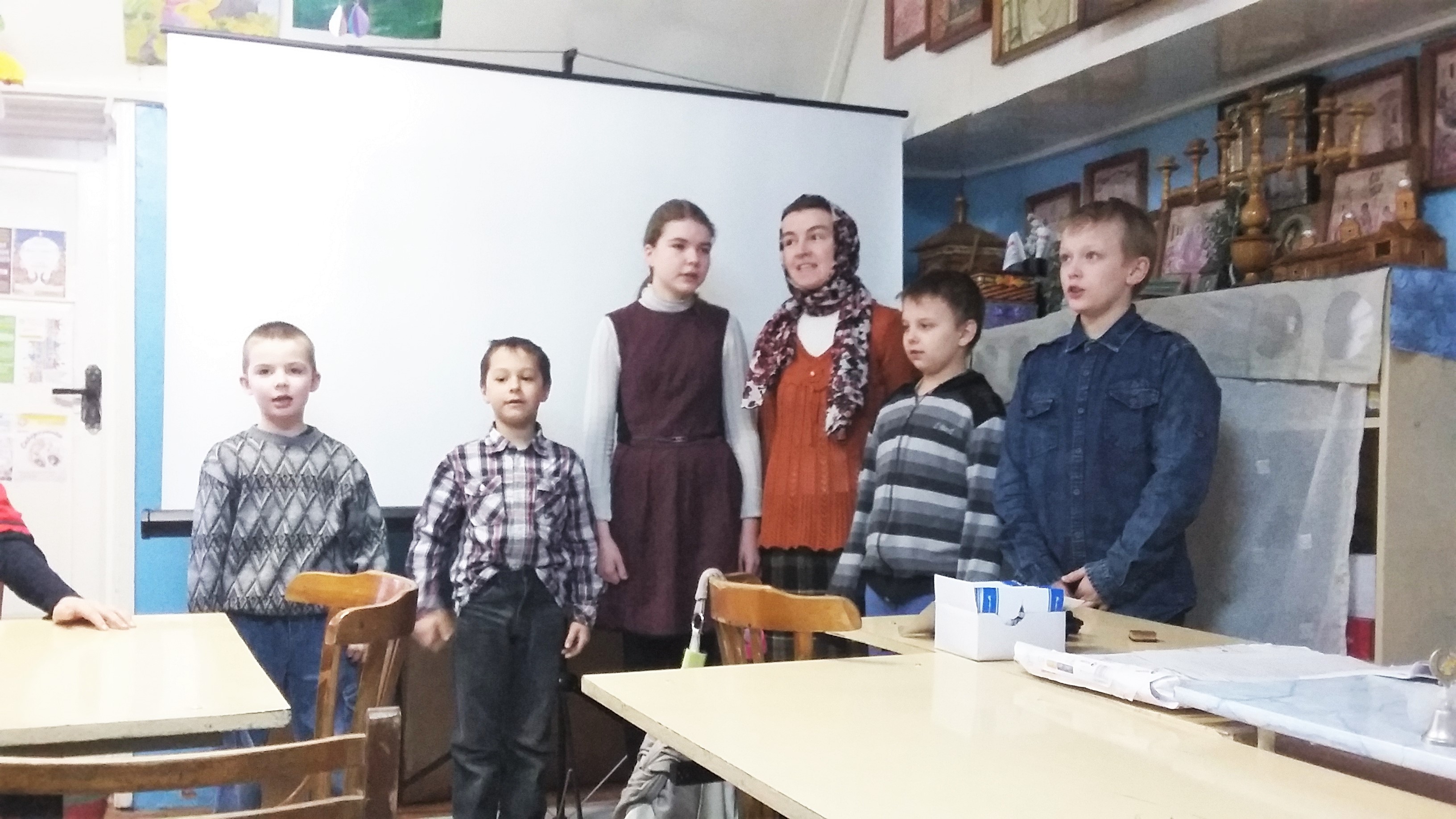 День православной книги в воскресной школе Покровского прихода Кировска