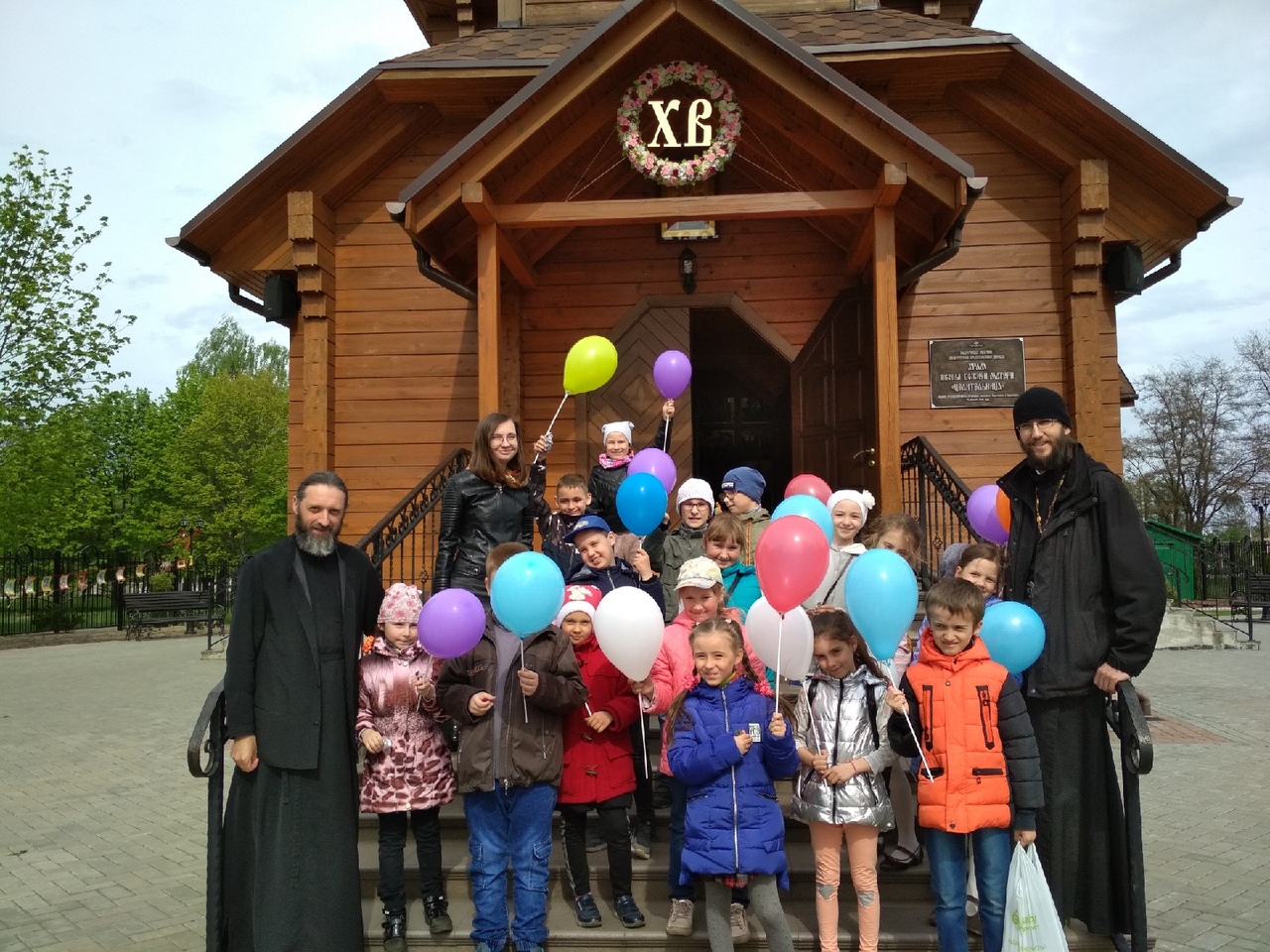 Школьники совершили экскурсию по храмам Бобруйска
