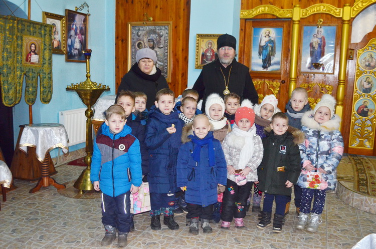Воспитанники старшей группы Детского сада посетили Благовещенский храм