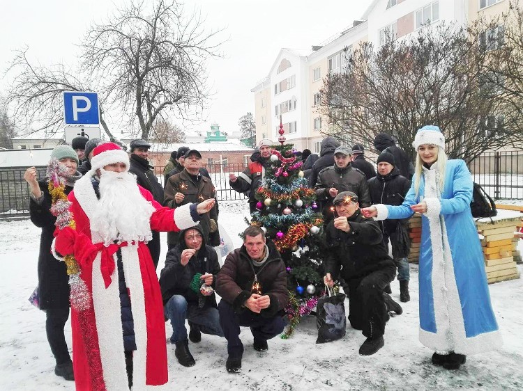 Социальный отдел Бобруйской епархии поздравил своих подопечных с грядущим праздником Рождества Христова и Новолетия