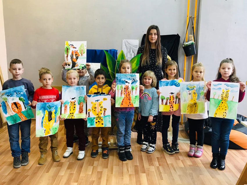 Воспитанники воскресной школы Николо-Софийского прихода посетили мастер-класс по рисованию