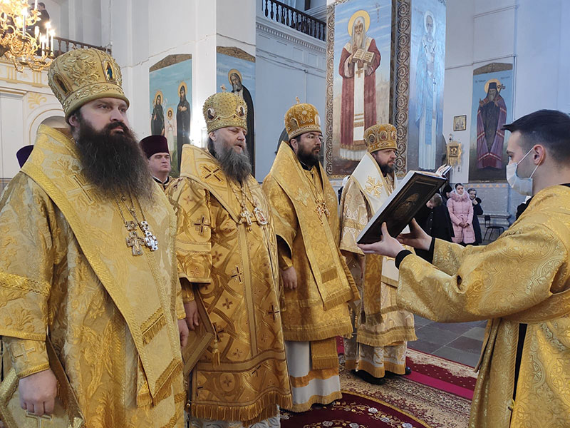 Епископ Серафим принял участие в Актовом дне Минской духовной семинарии