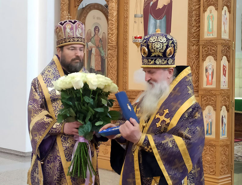 Епископ Серафим поздравил с 70-летием архиепископа Могилевского и Мстиславского Софрония