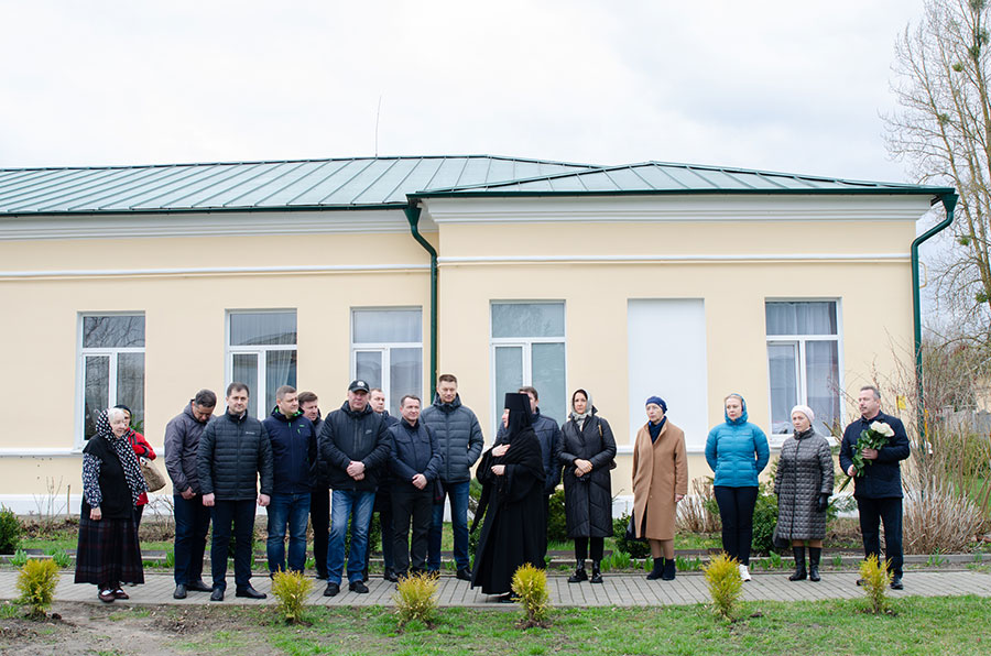 В бобруйском монастыре будут расти деревья, посаженные гостями со всей Беларуси