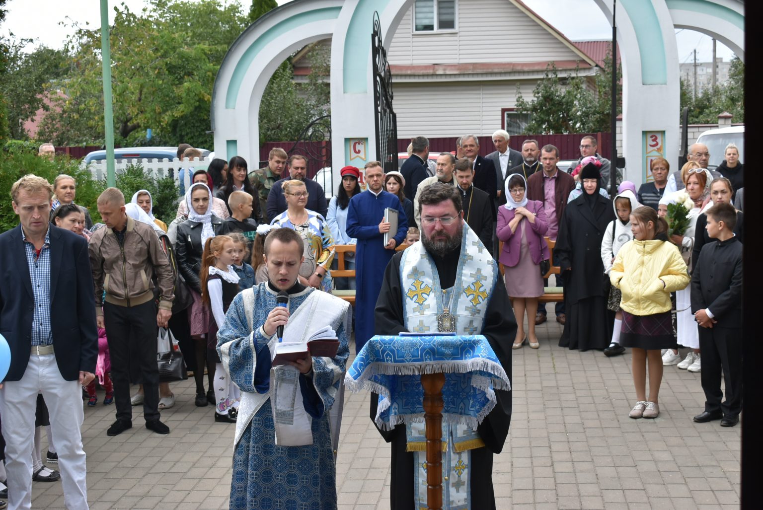 В Неделю 12-ю по Пятидесятнице епископ Серафим совершил Божественную литургию в Елисаветинском храме Бобруйска