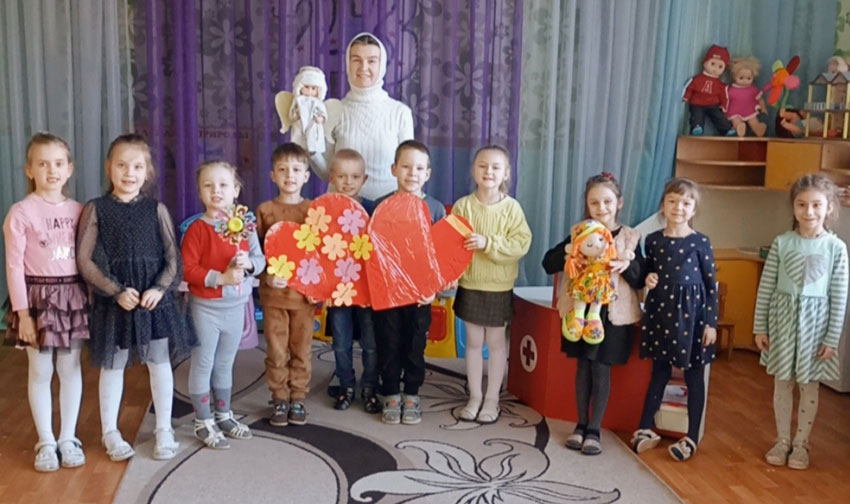 В Кировске состоялось занятие для детей на тему «Встреча с Богом»
