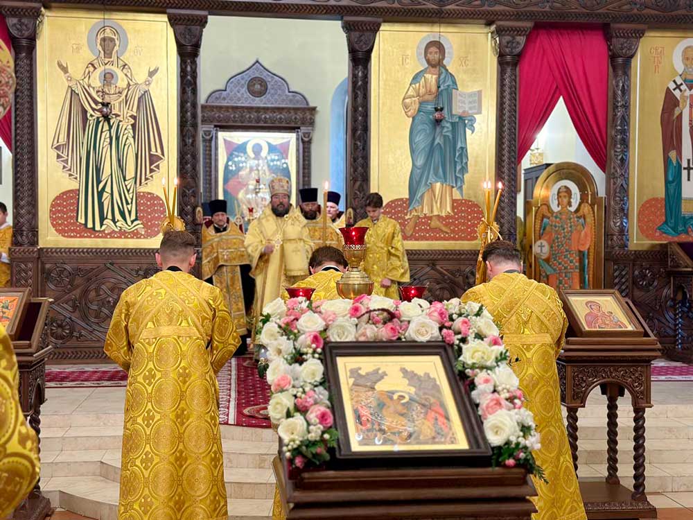 Соборная молитва накануне Недели 16-й в Никольском кафедральном соборе г. Бобруйска