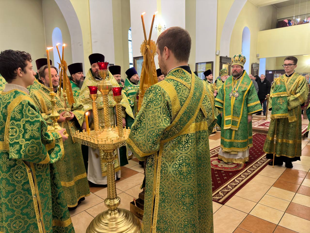 В день памяти преподобного Серафима Саровского епископ Серафим возглавил Божественную литургию в Никольском кафедральном соборе г. Бобруйска