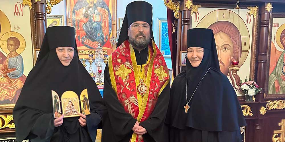 Епископ Серафим совершил иноческий постриг в женском монастыре Святых Жен-Мироносиц г. Бобруйска