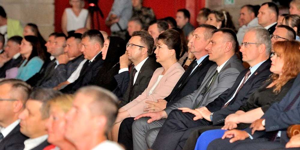 Игумения Параскева (Ельская) приняла участие в праздничном мероприятии, посвященном полувековому юбилею ОАО «Управляющая компания холдинга «Бобруйскагромаш»