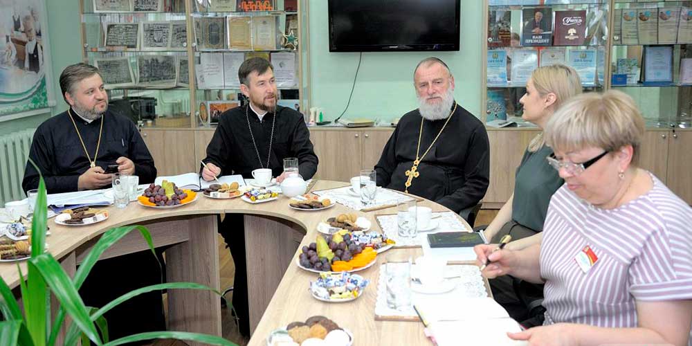 В БОБРУЙСКЕ ПРОШЛО ЗАСЕДАНИЕ ПРОСВЕТИТЕЛЬСКОГО СОВЕТА