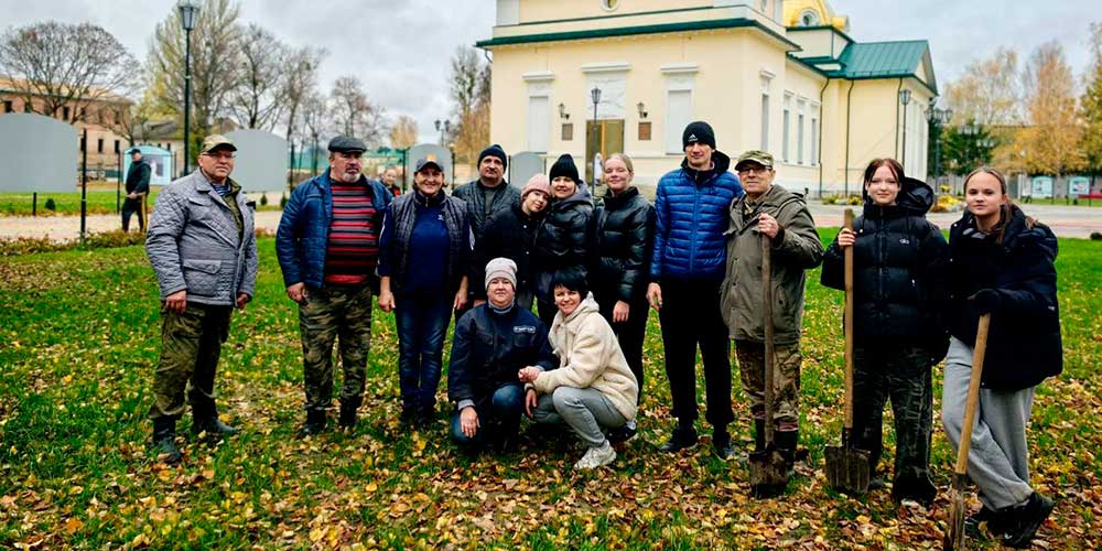 Озеленение территории Александро-Невского собора г. Бобруйска
