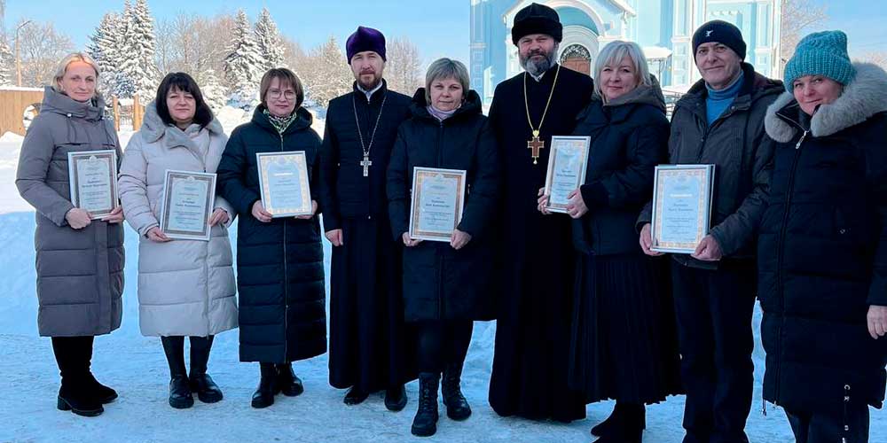 На территории Иверского храма г. Бобруйска состоялась встреча соцработников