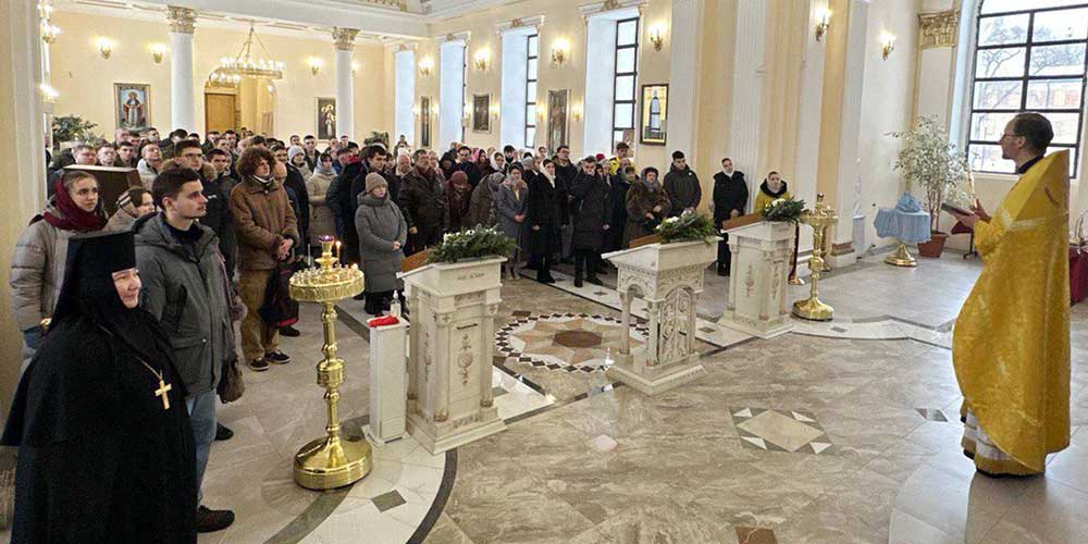 В Бобруйске отметили День православной молодёжи масштабным форумом