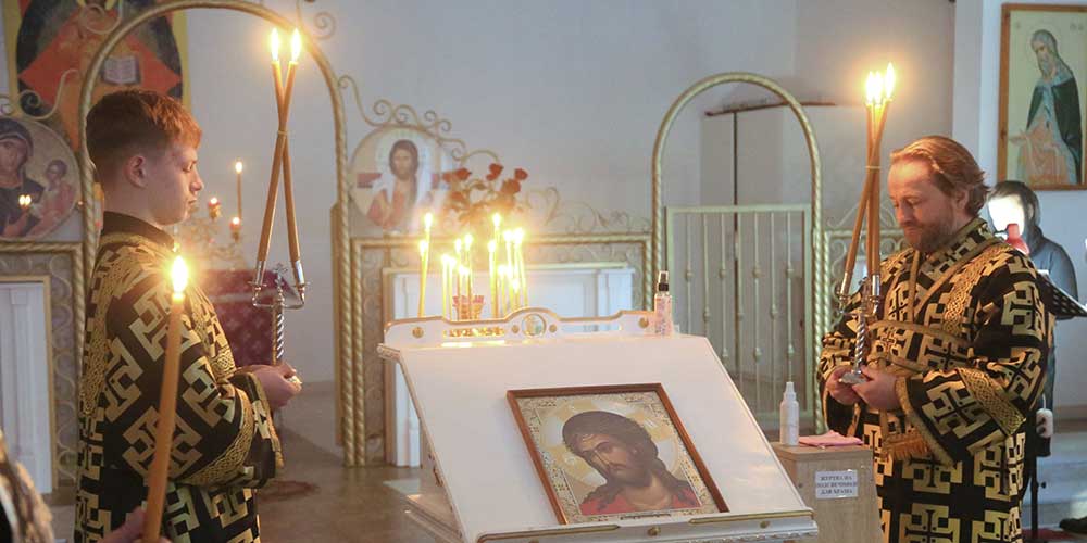 Вечернее богослужение в храме преподобной Евфросинии Полоцкой г. Бобруйска