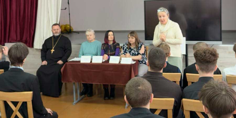 Протоиерей Иоанн Коляда принял участие в межведомственном мероприятии «Мой стиль жизни сегодня — мое здоровье завтра»