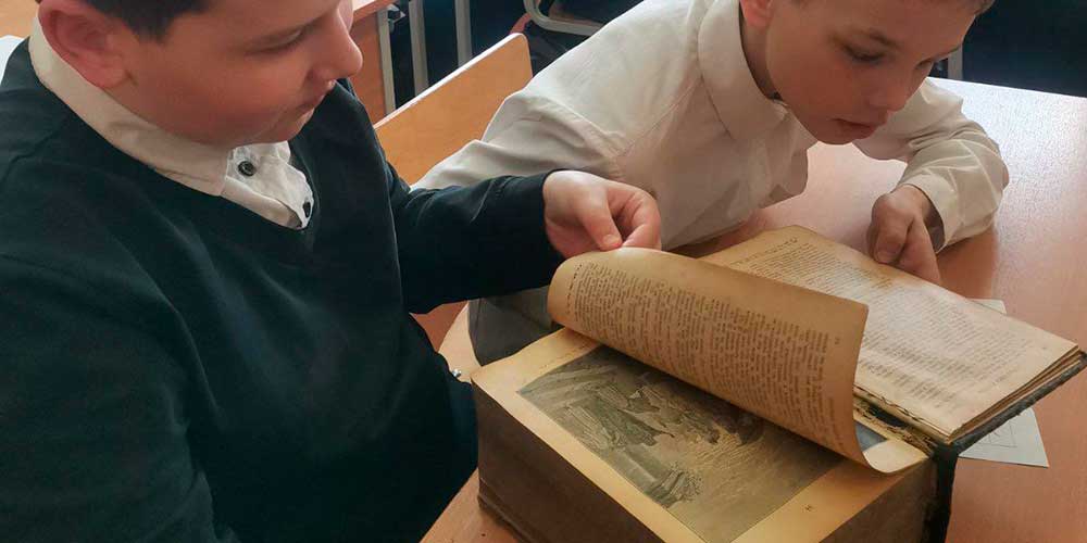 Иерей Илия Устимчук посетил среднюю школу №22