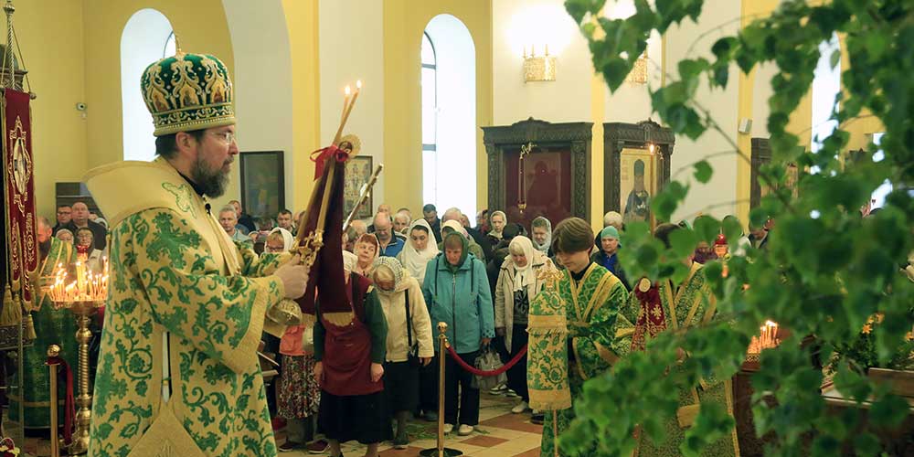 Праздник Святой Троицы в соборе святителя Николая г. Бобруйска