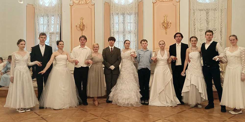 Воскресная школа Ильинского храма  — на Пасхальном Митрополичьем балу