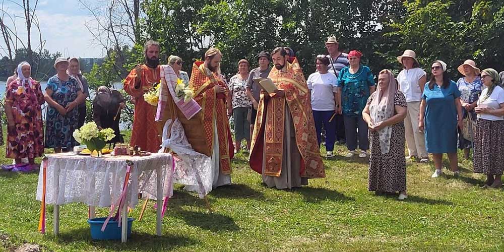 Память святых мучеников и бессребреников Космы и Дамиана Римских в д. Зборск Осиповичского района